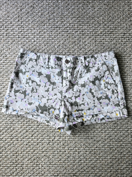 GAP Pants - GAP Women’s Summer Shorts N Summer Azalea Floral